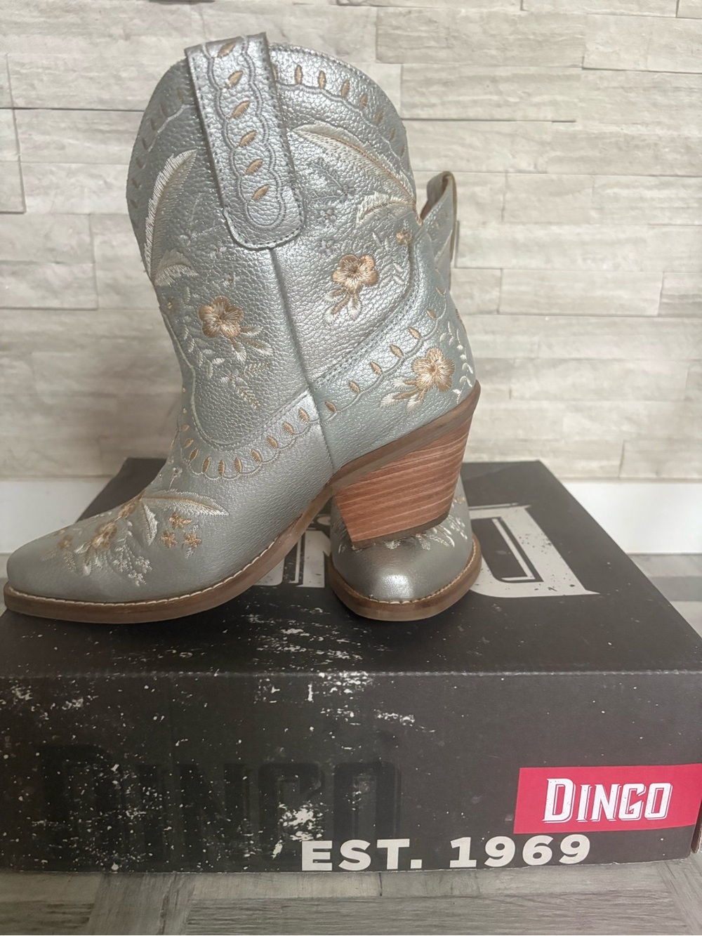 Dingo Metallic Silver Floral Embroidered Ankle Cowboy Boots
